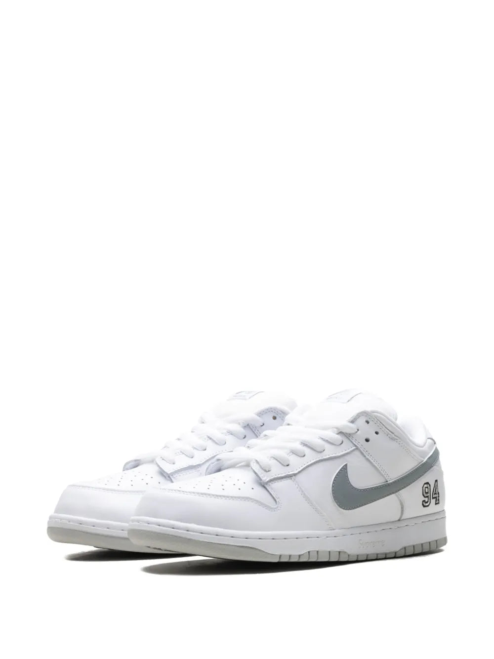 Sb Dunk Low Supreme - White
