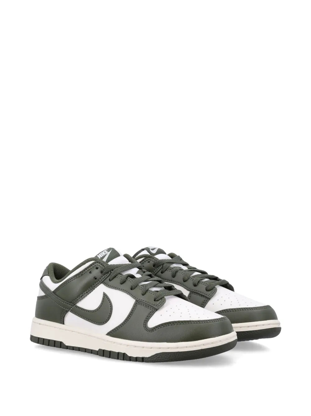 Dunk Low Retro