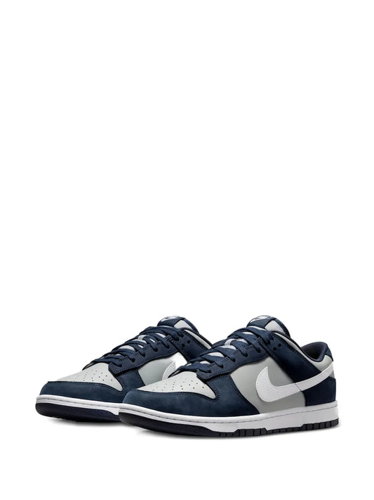 Dunk Low Georgetown Suede