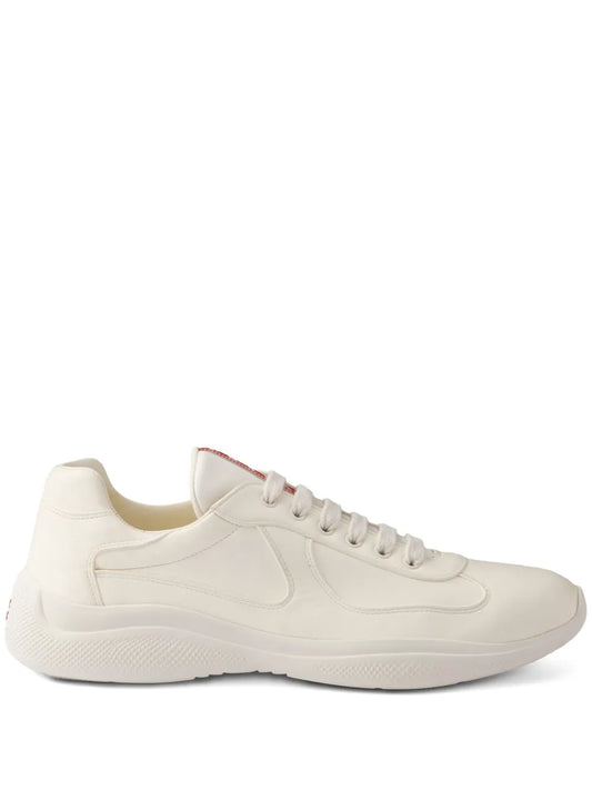 Americas Cup Lace-Up