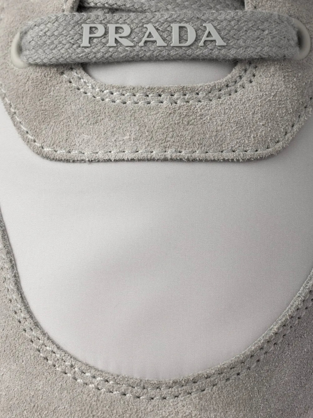 Prax 2.0 Suede-Detail