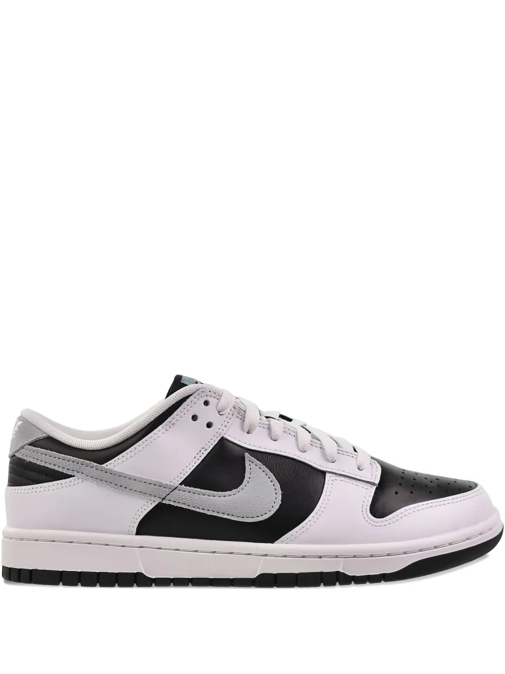 Dunk Low Reverse Panda 20