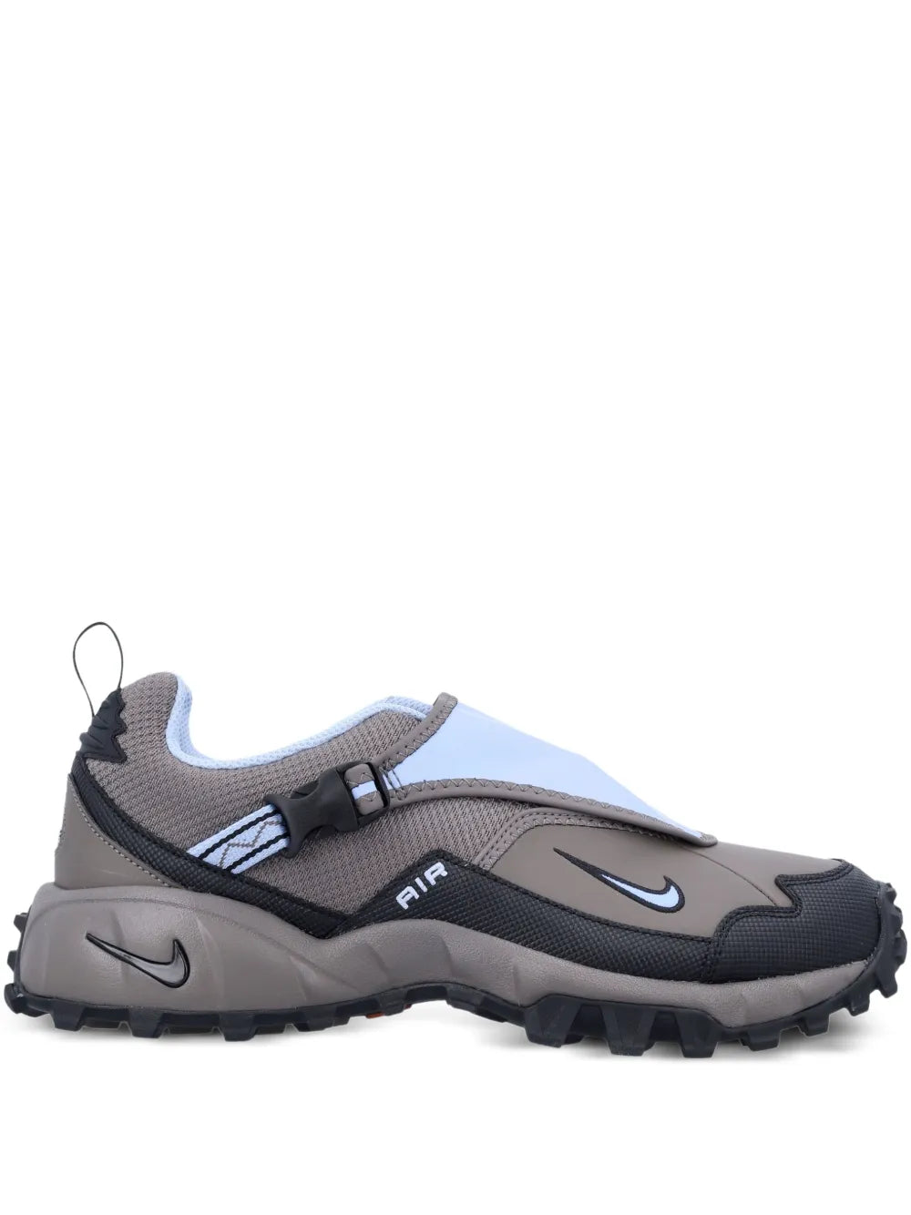 Phassad Slip-On