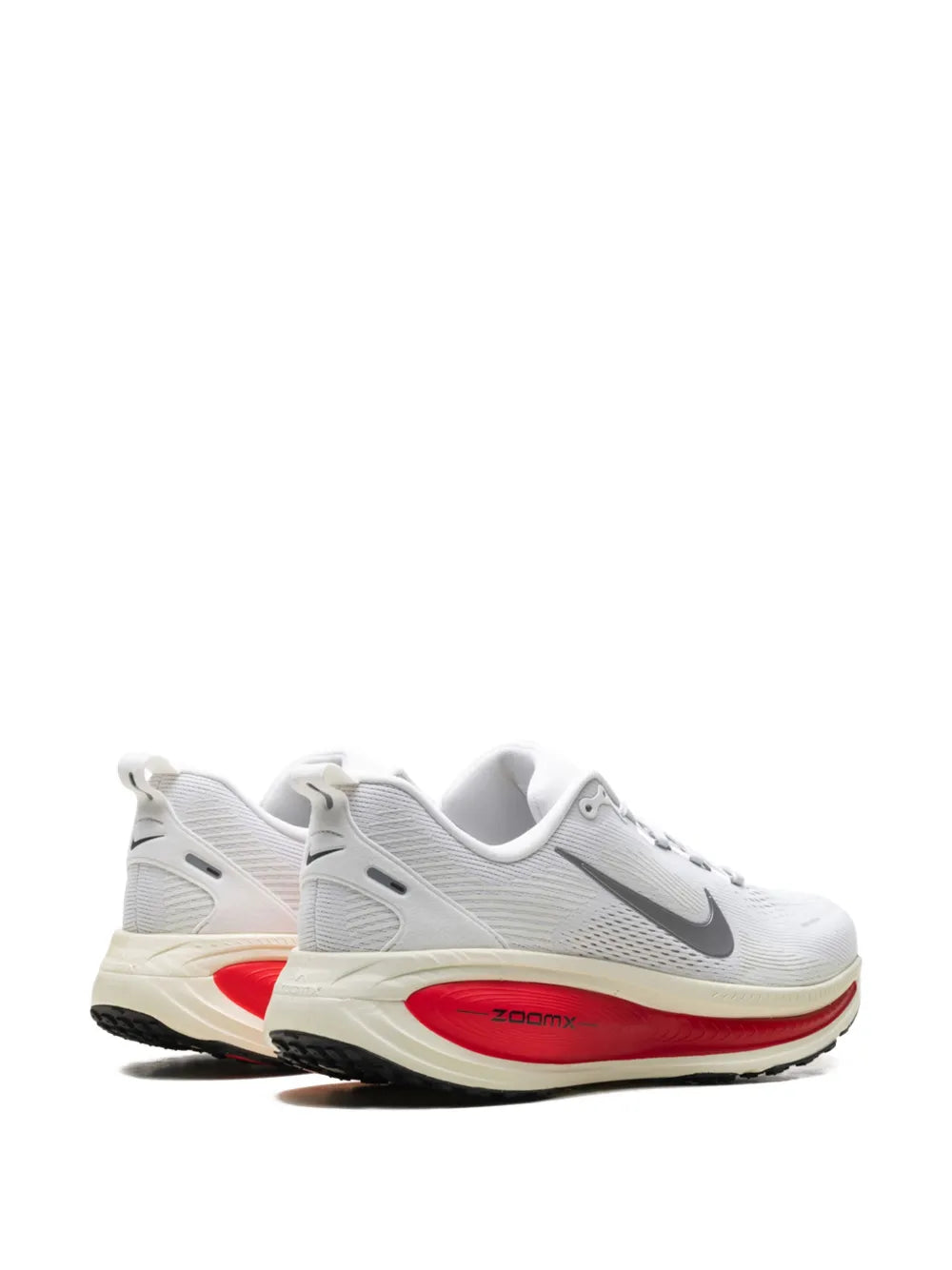 Vomero 18 Platinum Tint Siren Red Light Smoke Grey Metallic Pewter