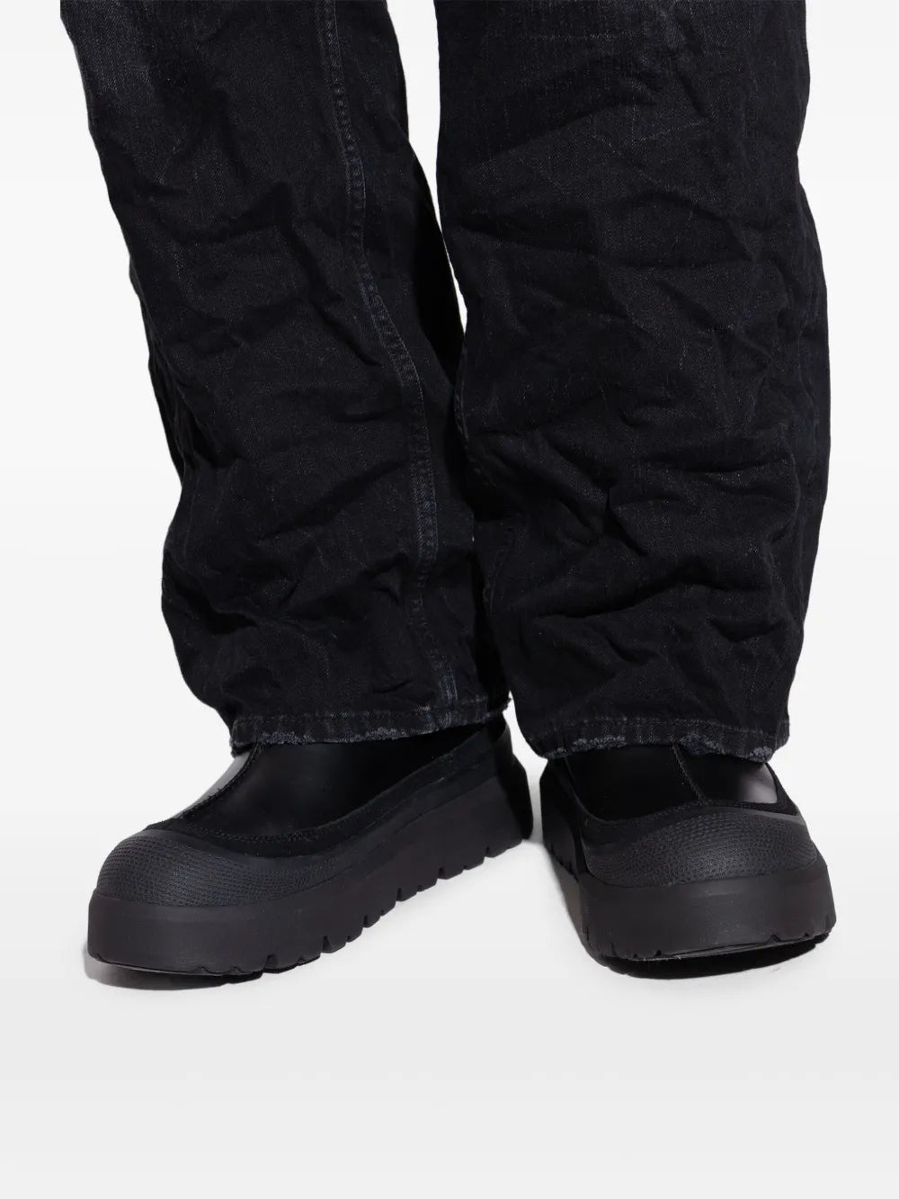 Tasman Weather Hybrid Trainers