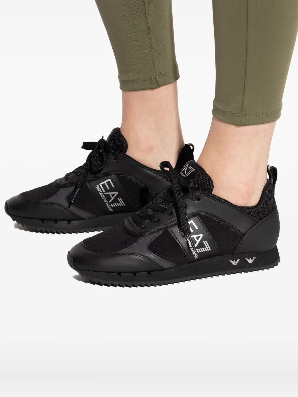 Logo-Print Lace-Up Trainers