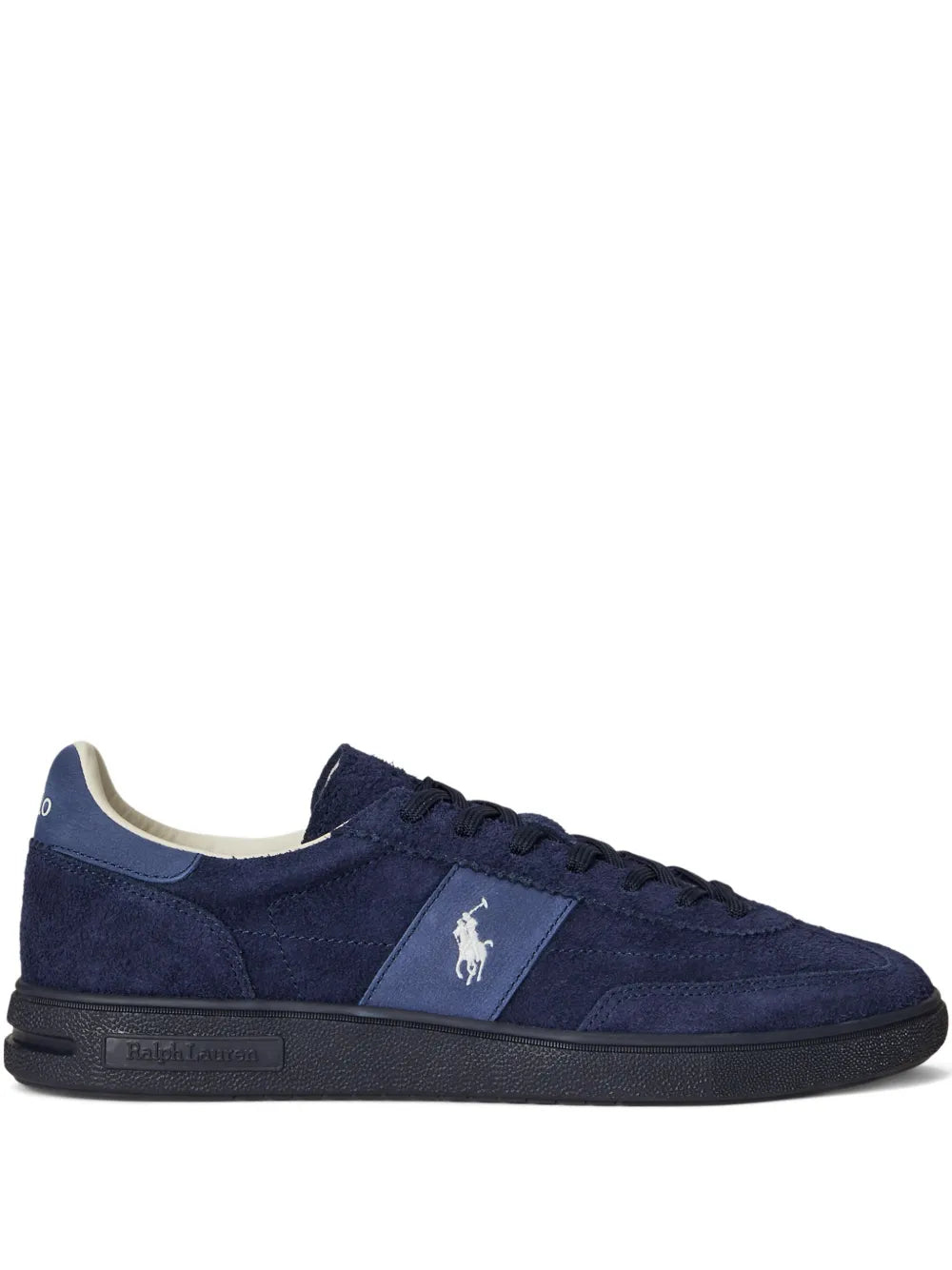 Suede Logo-Detail