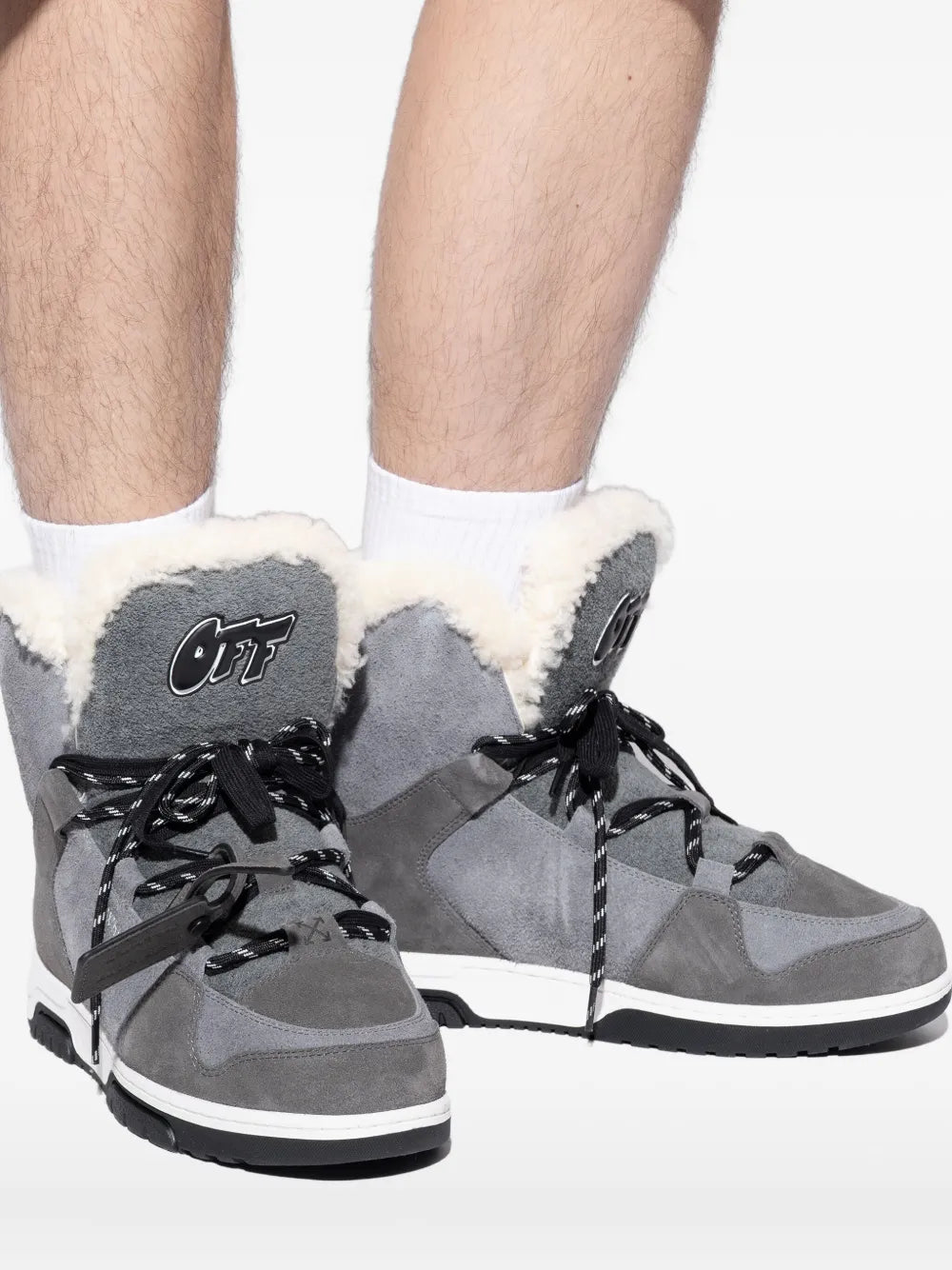 Hi-Tops Lace-Up