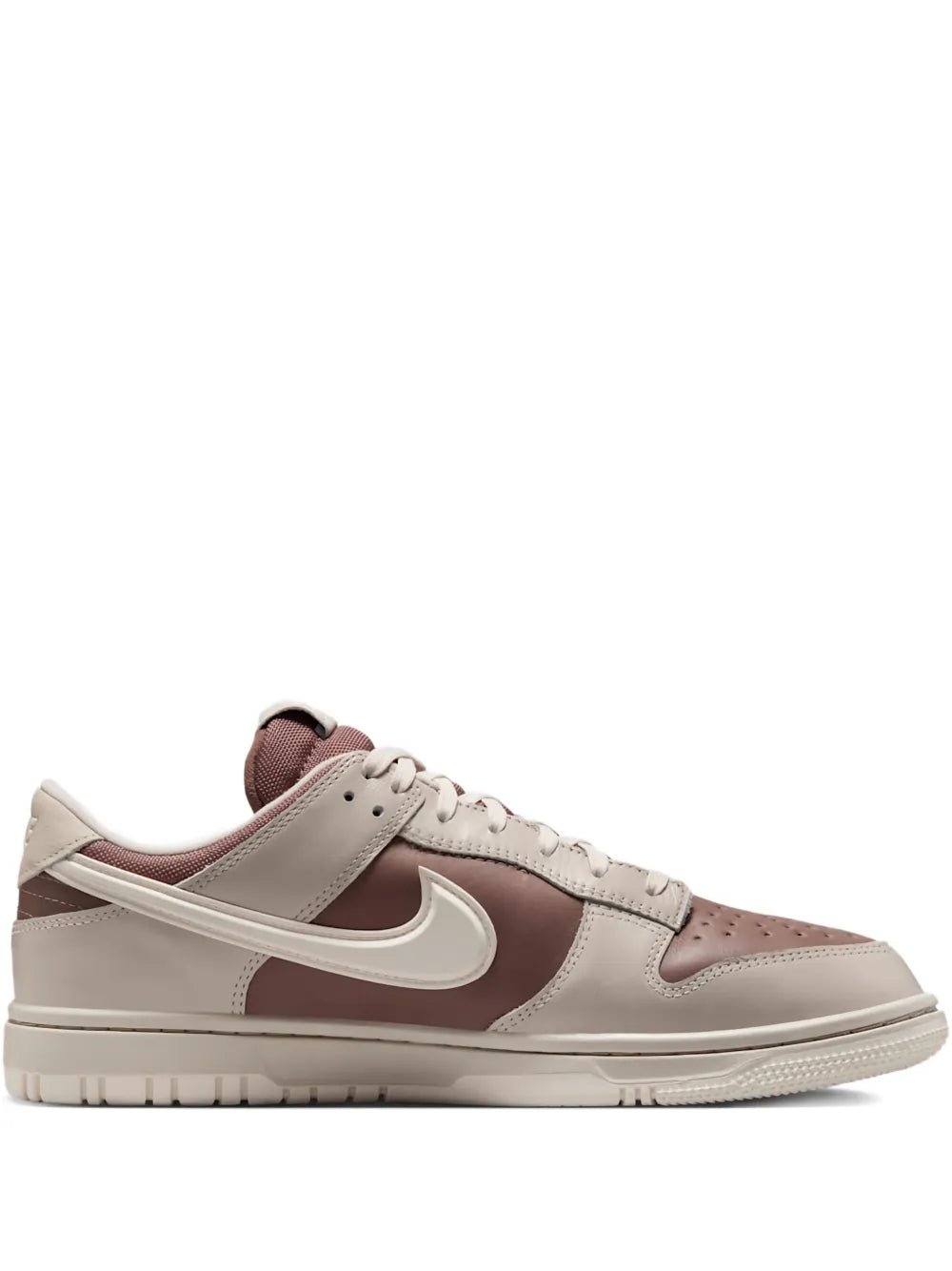 Gore-Tex Dunk Low Trainers