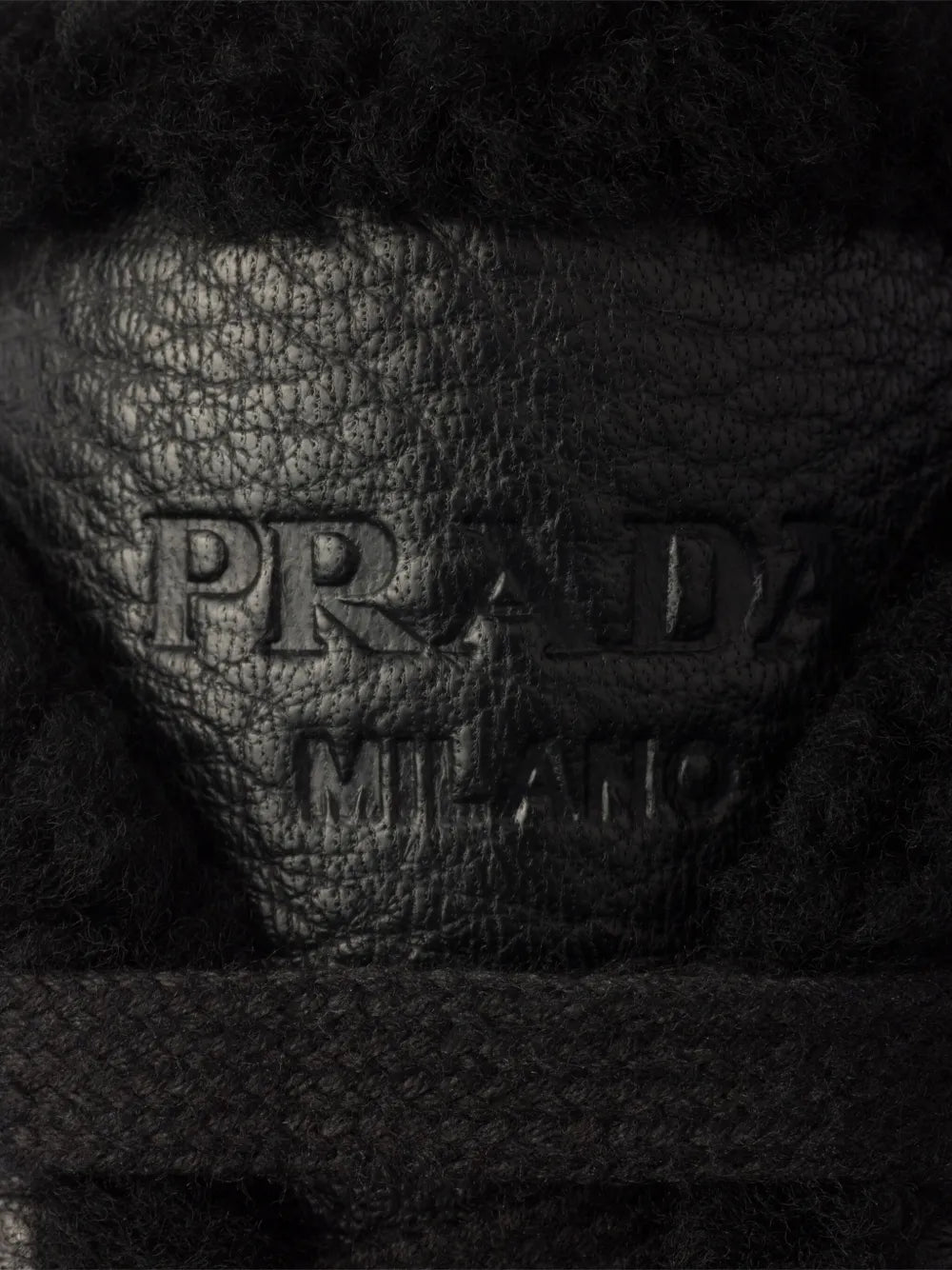 Prax Shearling-Lining Logo Leather