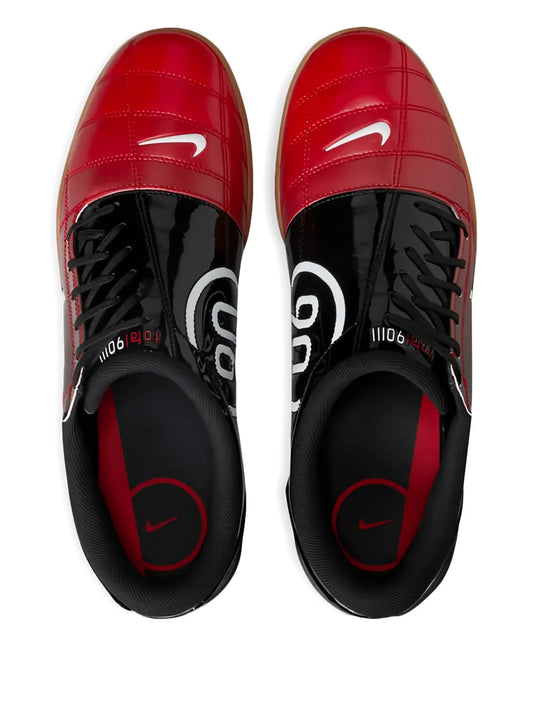 Total 90 Lace-Up Fastening