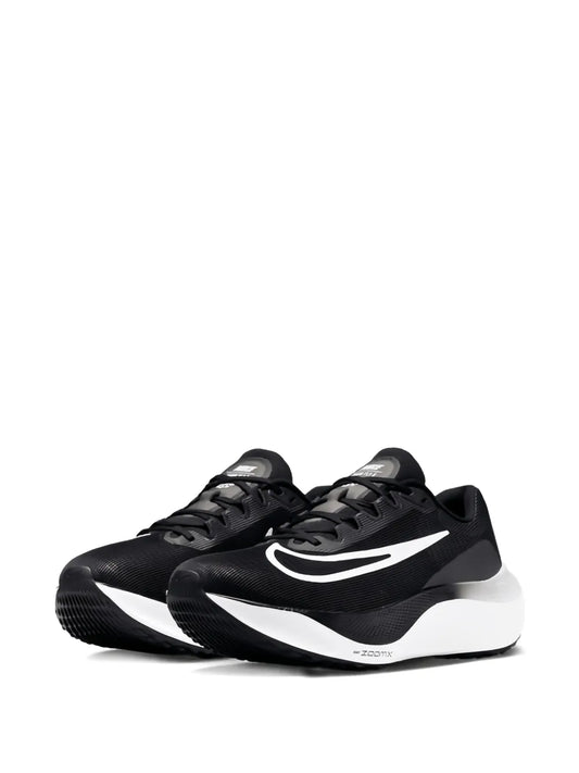 Zoom Fly 5 Trainers