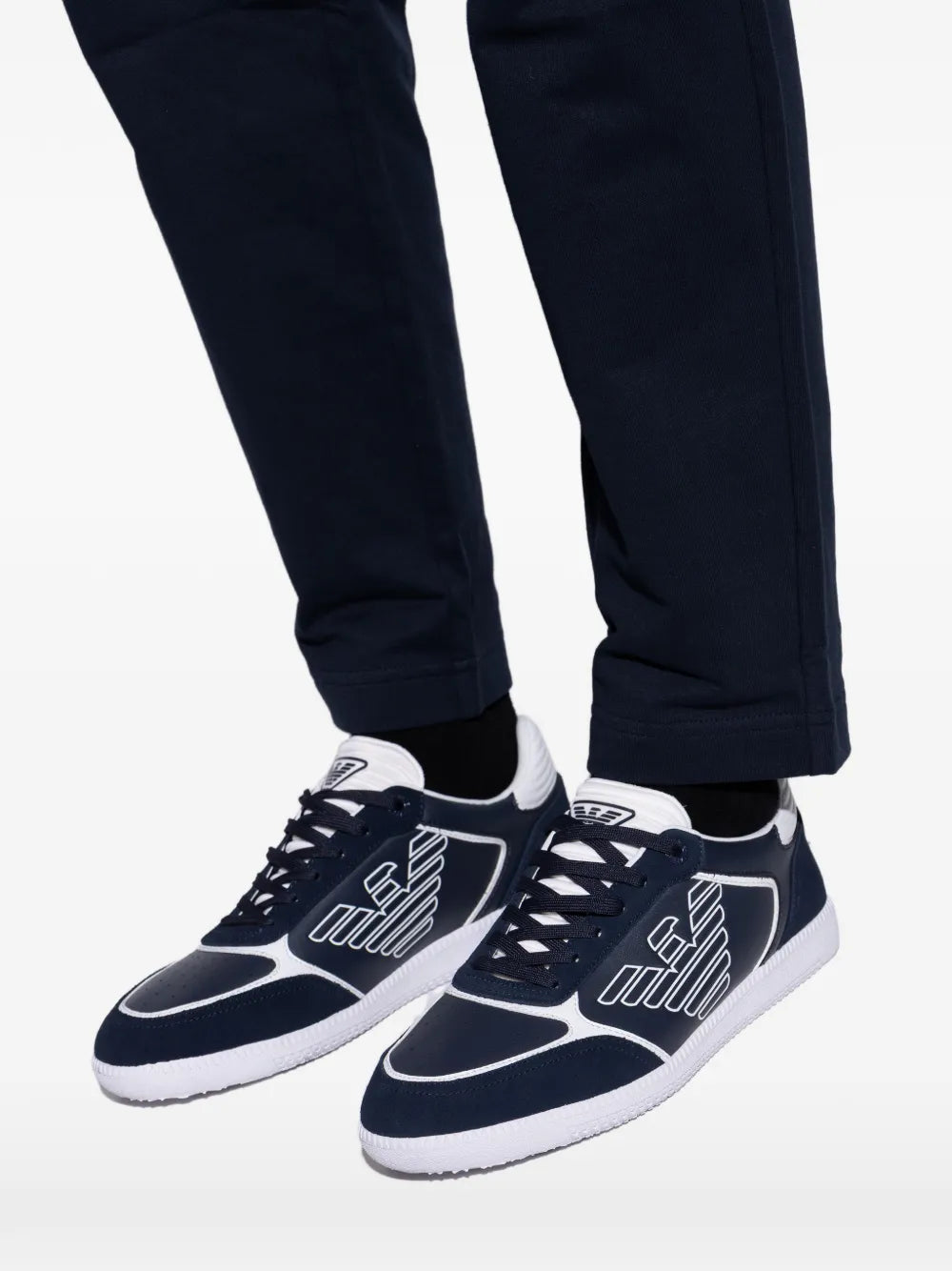 Logo Lace-Up