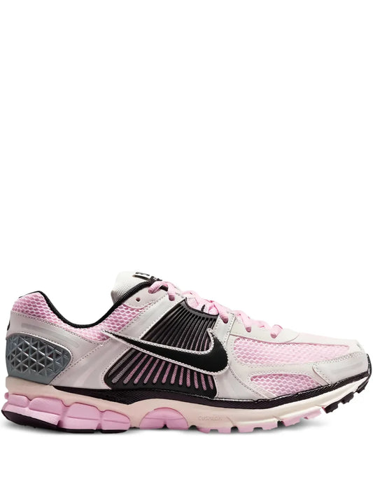 Zoom Vomero 5