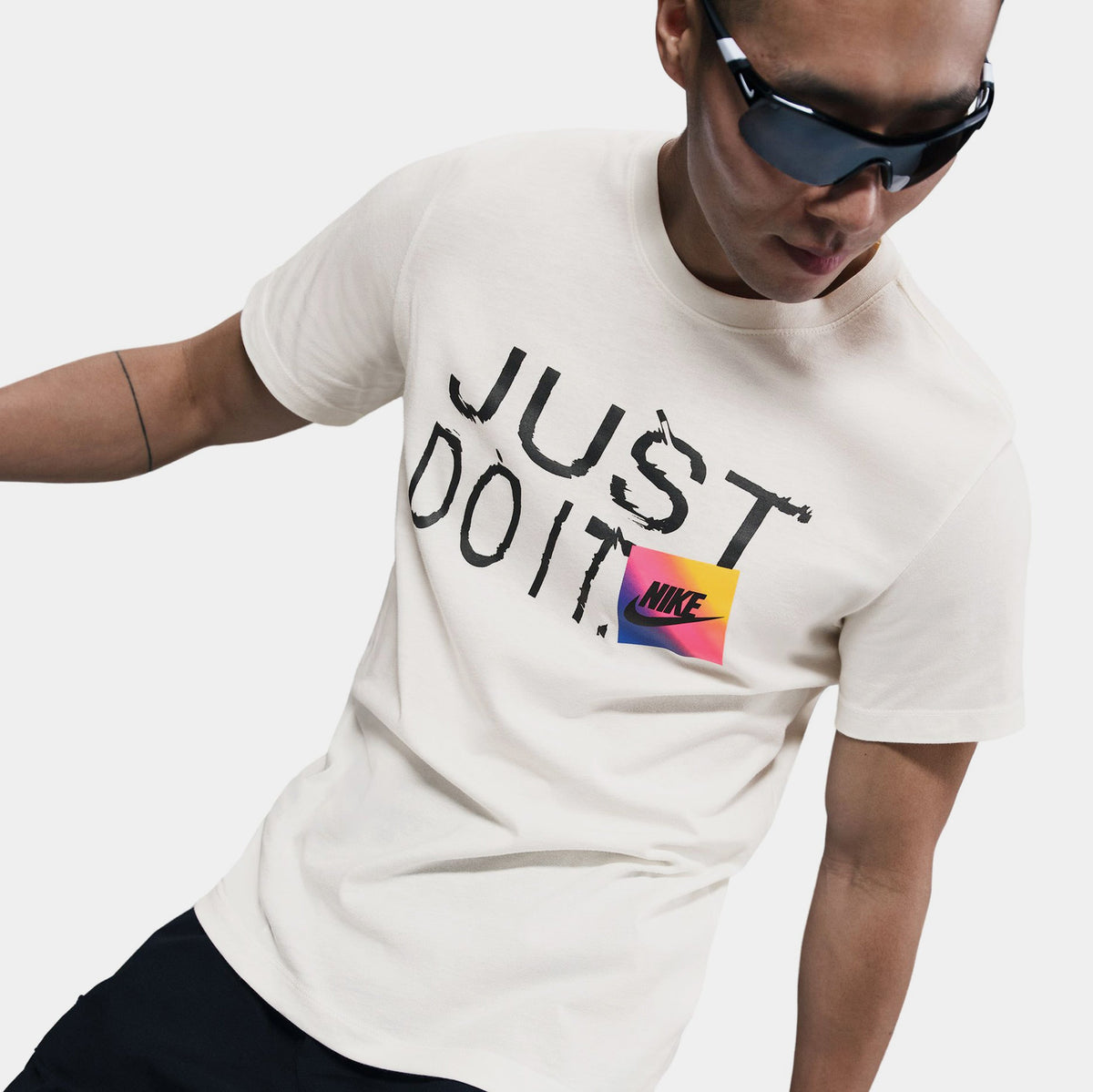 Exclusive NSW Just Do It Mens Short Sleeve Shirt (Sail) — S — Back View