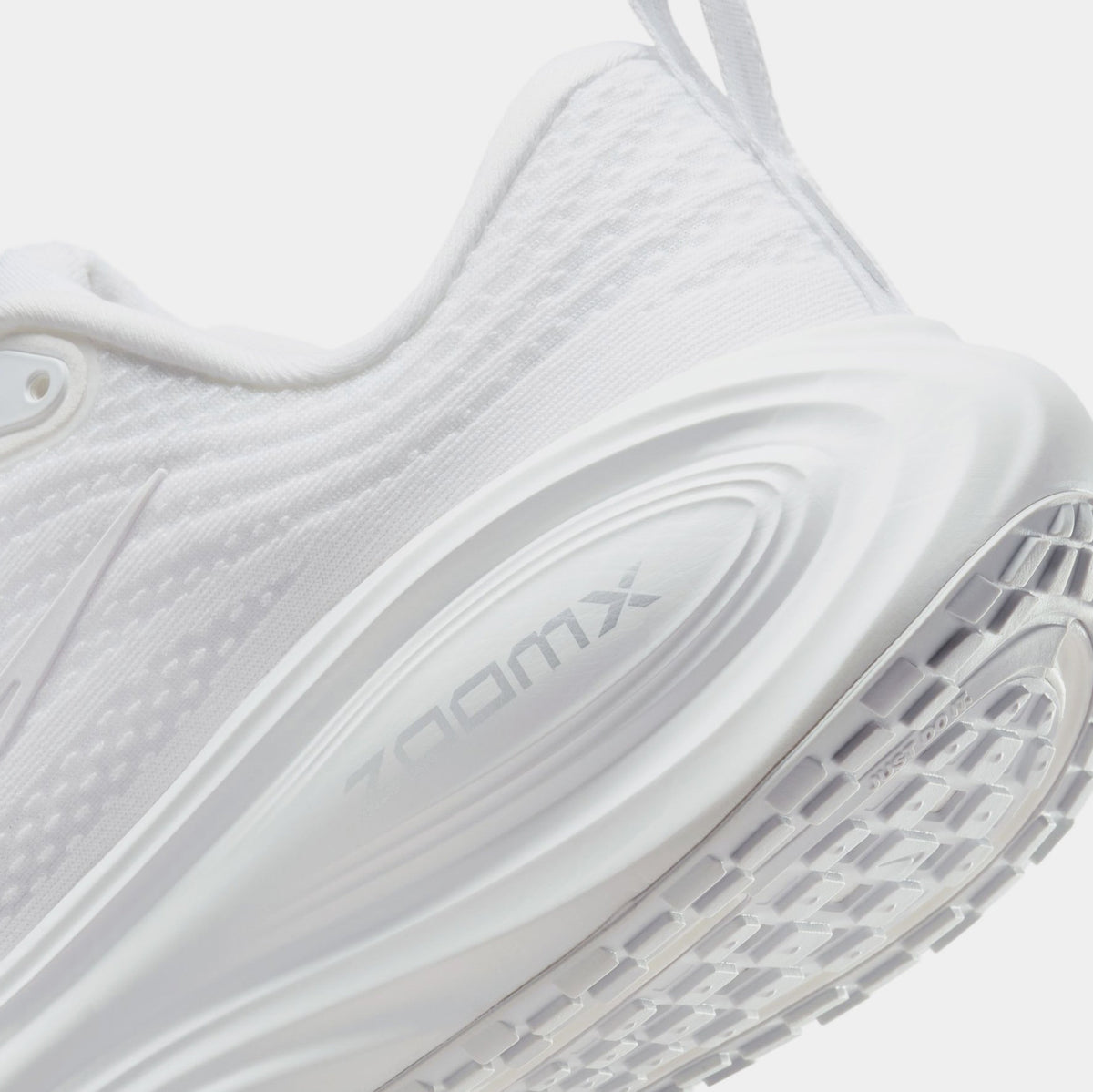 Exclusive Vomero Plus Womens Running Shoes (White/Summit White/Photon Dust) — 5 — Lifestyle View