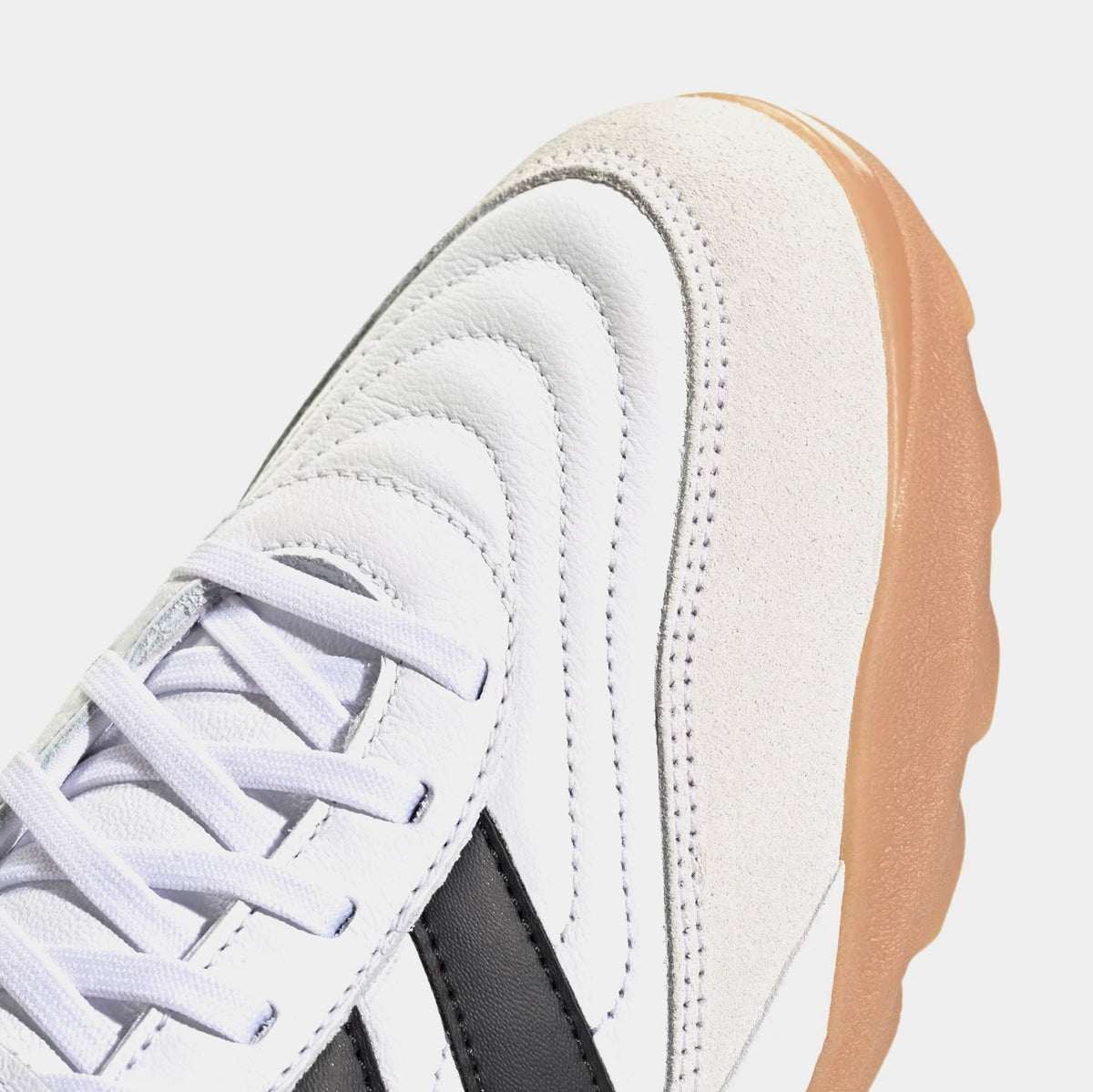 Exclusive Predator Turf Trainer Mens Lifestyle Shoes (Cloud White/Core Black/Gold Metallic) — 4 — Back View