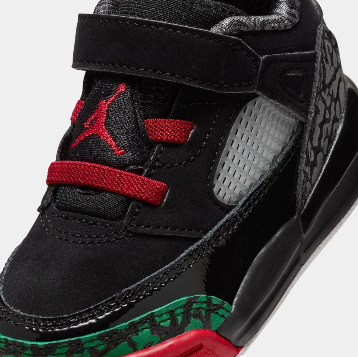 Exclusive Spizike Low Infant Toddler Lifestyle Shoes (Black/Vasity Red/Classic Green/White) — 2C — Detail View