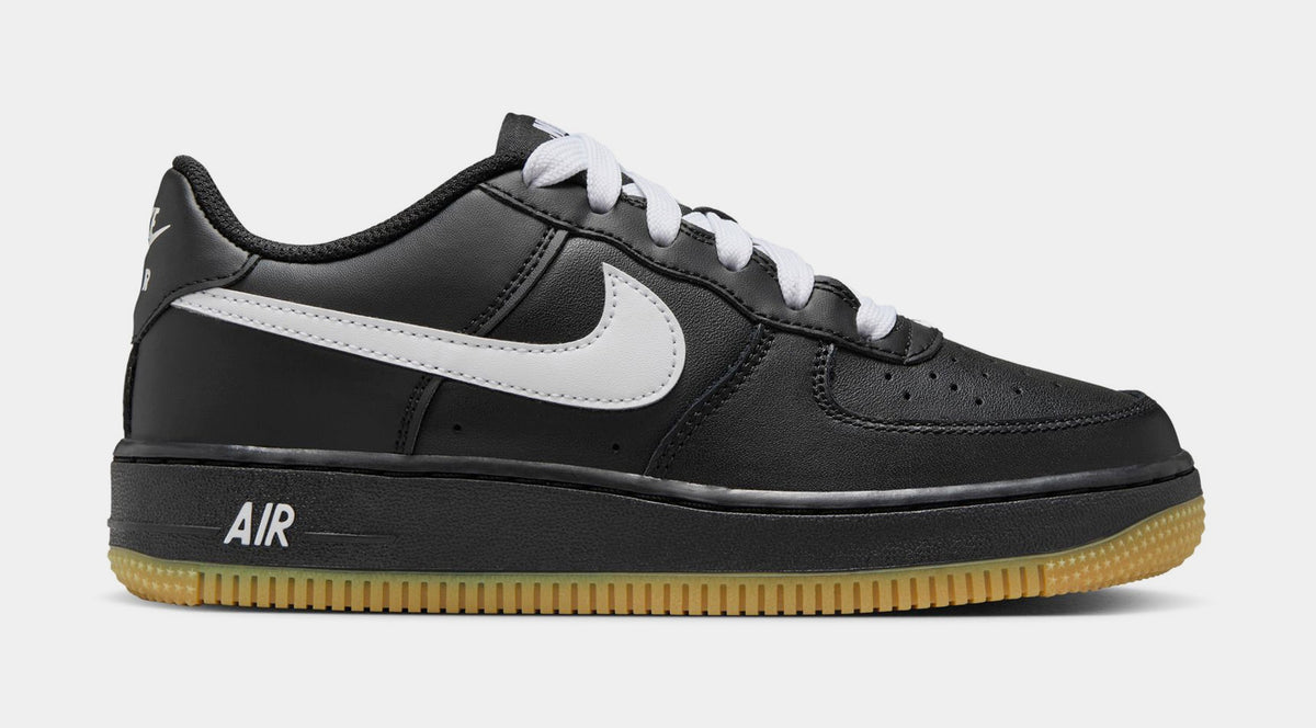 Exclusive Air Force 1 '07 LV8 Grade School Lifestyle Shoes (Black/Gum Light Brown/White) — 1Y — Front View