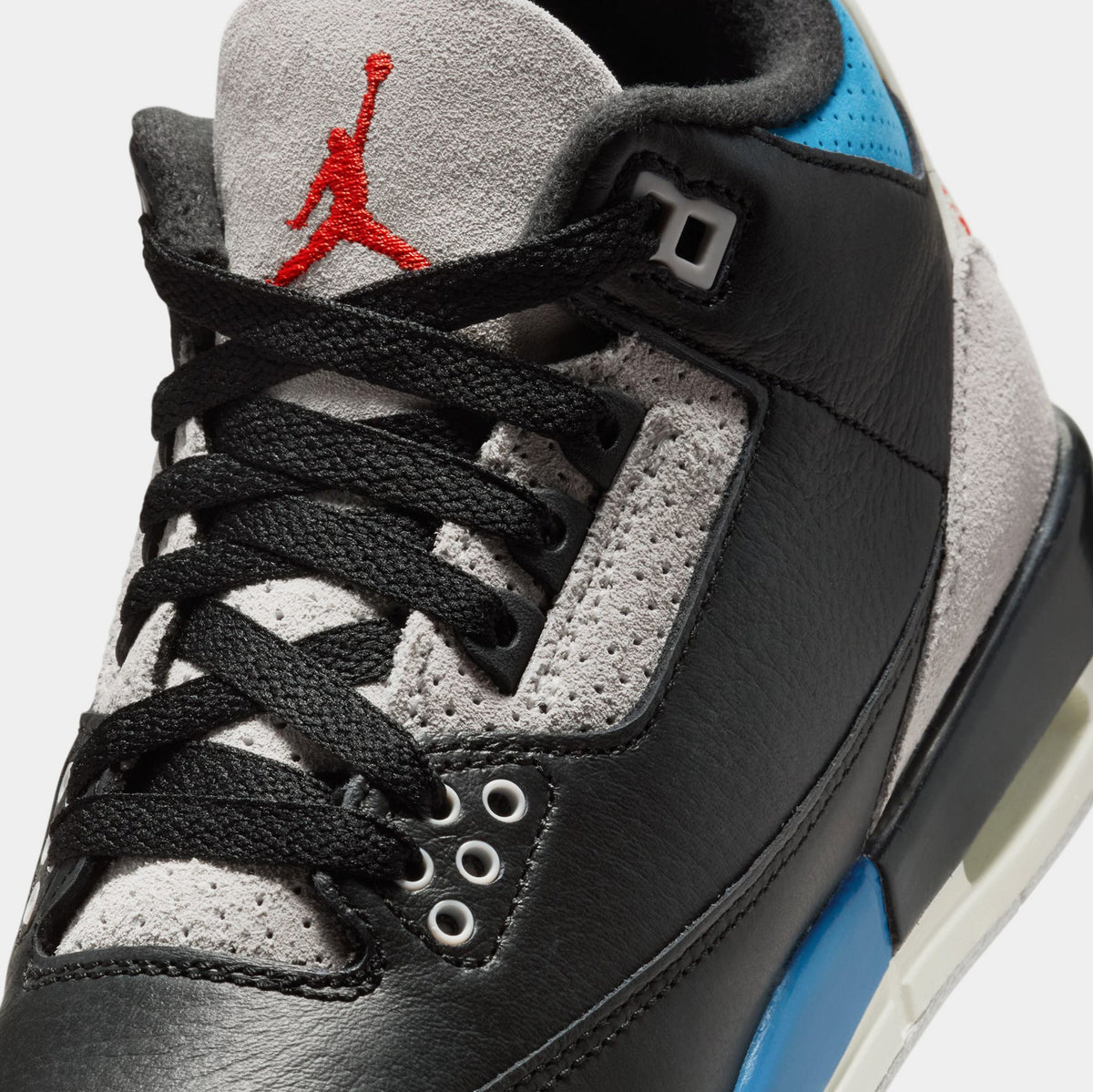 Exclusive Air Jordan 3 Retro OG Rare Air Grade School Lifestyle Shoes (Black/Chile Red/Neutral Grey/Military Blue/Coconut Milk) — 3.5Y — Detail View
