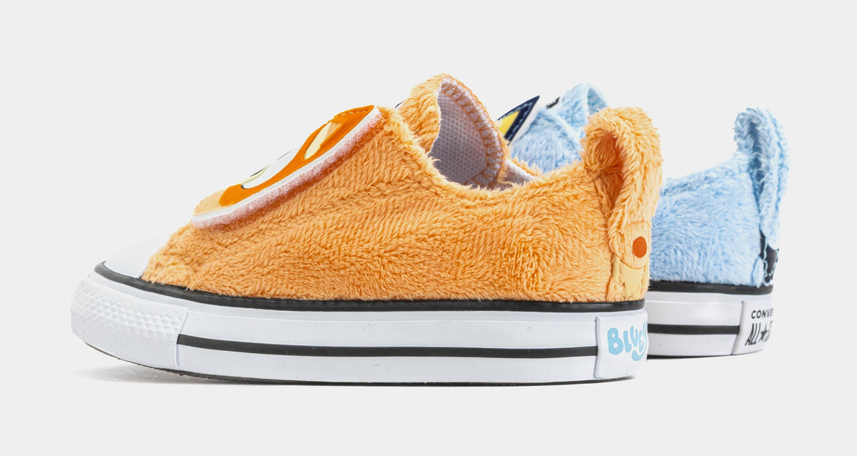Exclusive Chuck Taylor All Star Low Bluey Infant Toddler Lifestyle Shoes (Blue/Orange) — 2C — Detail View