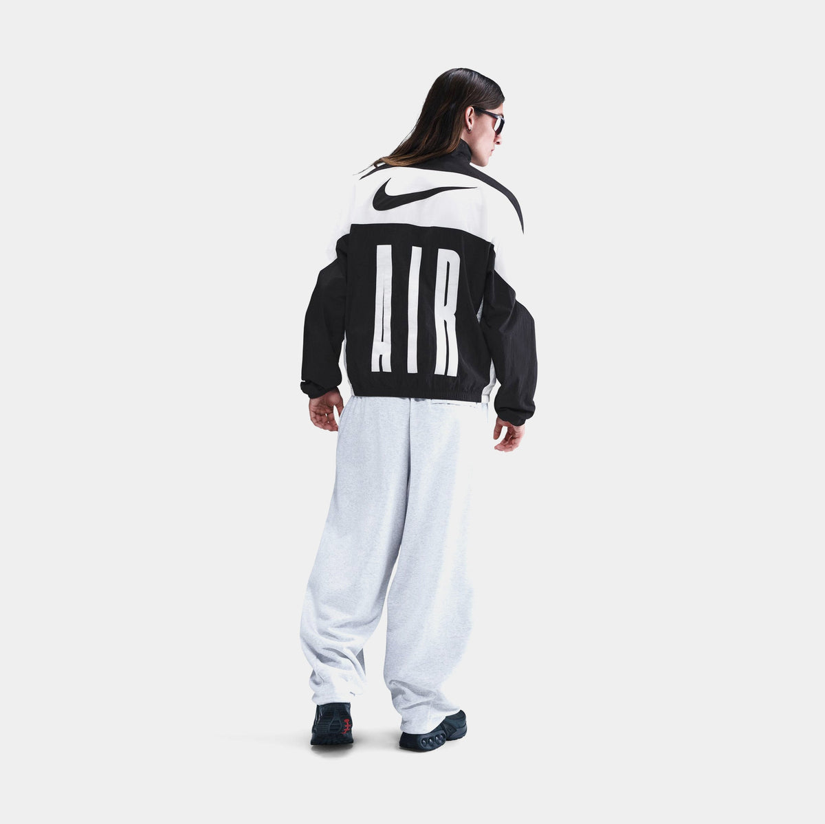 Exclusive NSW Air Woven Track Mens Jacket (Black/White) — S — Side View
