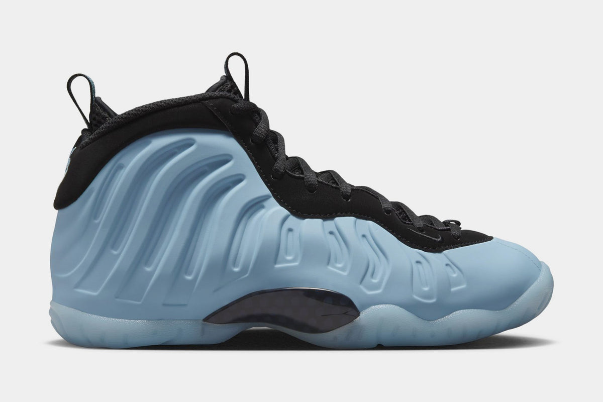 Exclusive Little Posite One Grade School Basketball Shoes (Psychic Blue/Black) — 3.5Y — Front View