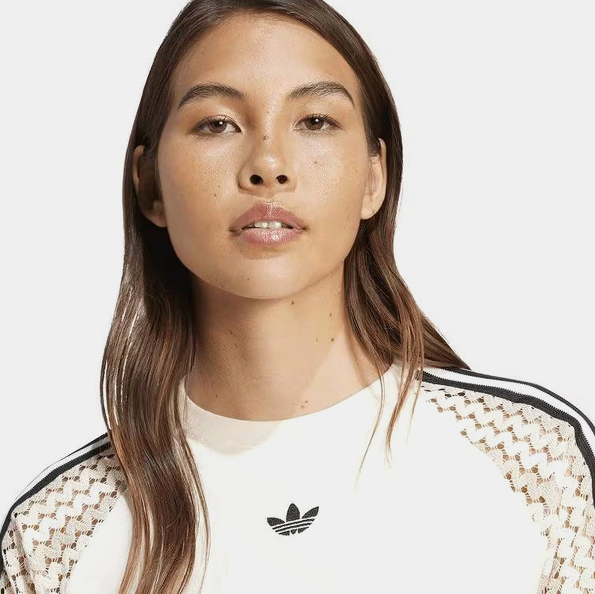 Exclusive Summer Glow Cali 3 Stripes Womens Short Sleeve Shirt (Wonder White) — XS — Back View