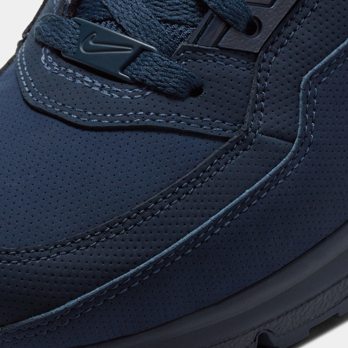 Exclusive Air Max LTD 3 Low Mens Lifestyle Shoes (Midnight Navy) — 8 — Back View