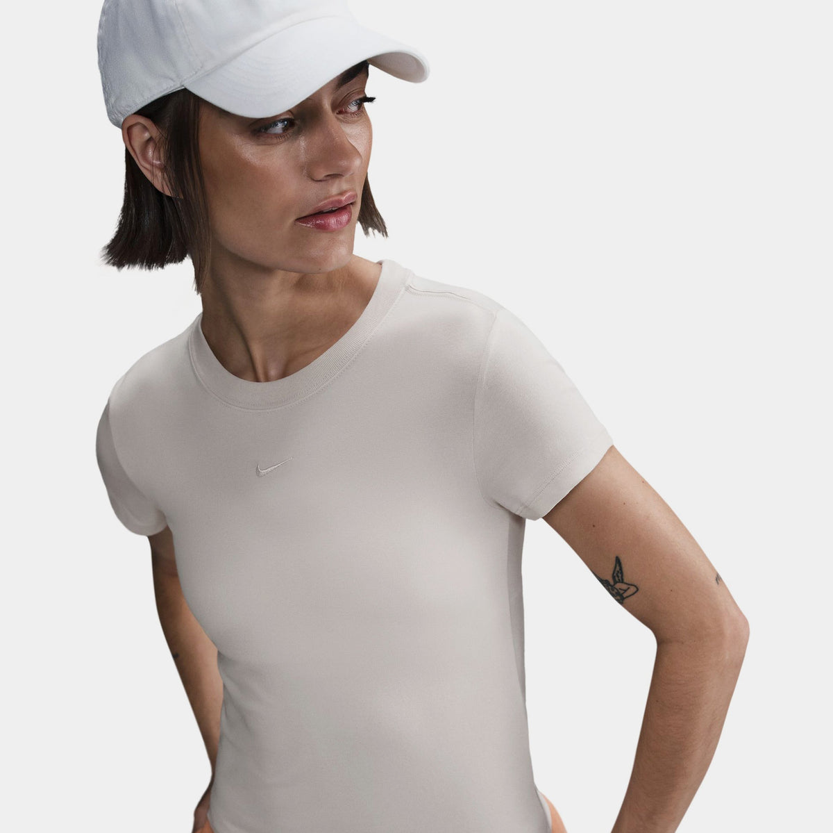 Exclusive Chill Knit Womens Short Sleeve Shirt (Mink Brown/Mink Brown) — XS — Back View