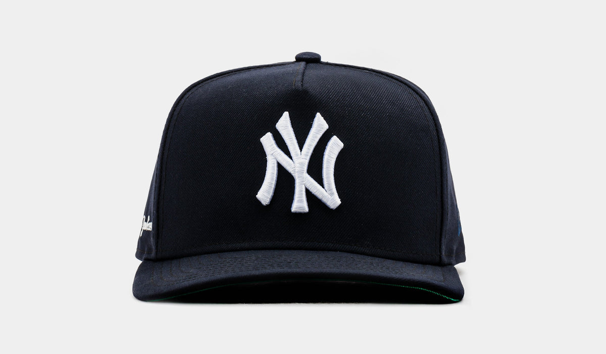 Exclusive Shoe Palace Exclusive New York Yankees Side Script 950AF Snapback Mens Hat (Navy/White) — OS — Front View