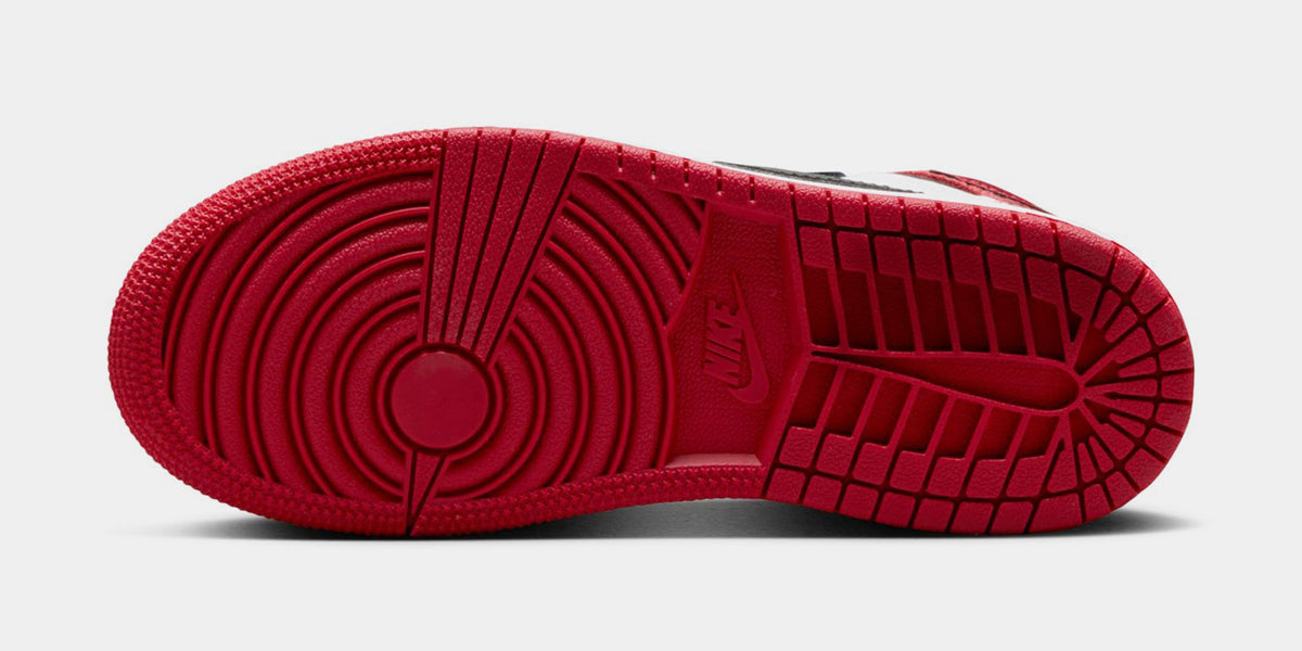 Exclusive Air Jordan 1 Retro High OG Ruby Preschool Lifestyle Shoes (Varsity Red/Black/White) — 10.5C — Top View
