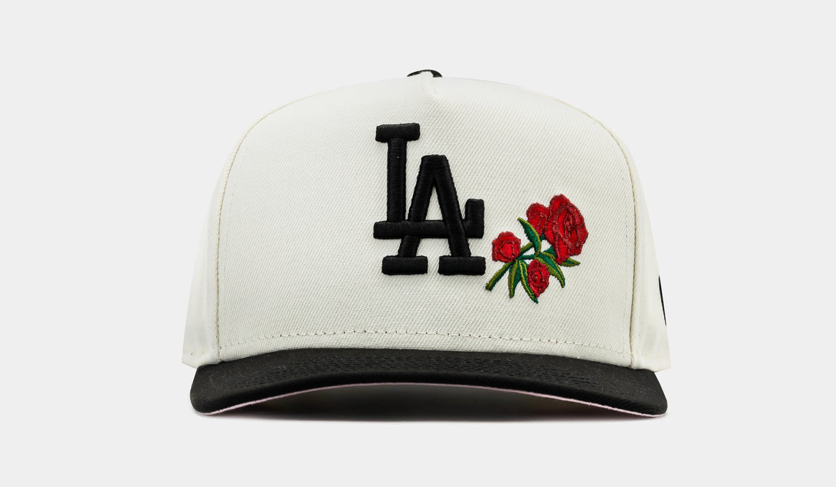 Exclusive Shoe Palace Exclusive Los Angeles Dodgers Curve Rose 950AF Snapback Mens Hat (Chrome/Black) — OS — Front View
