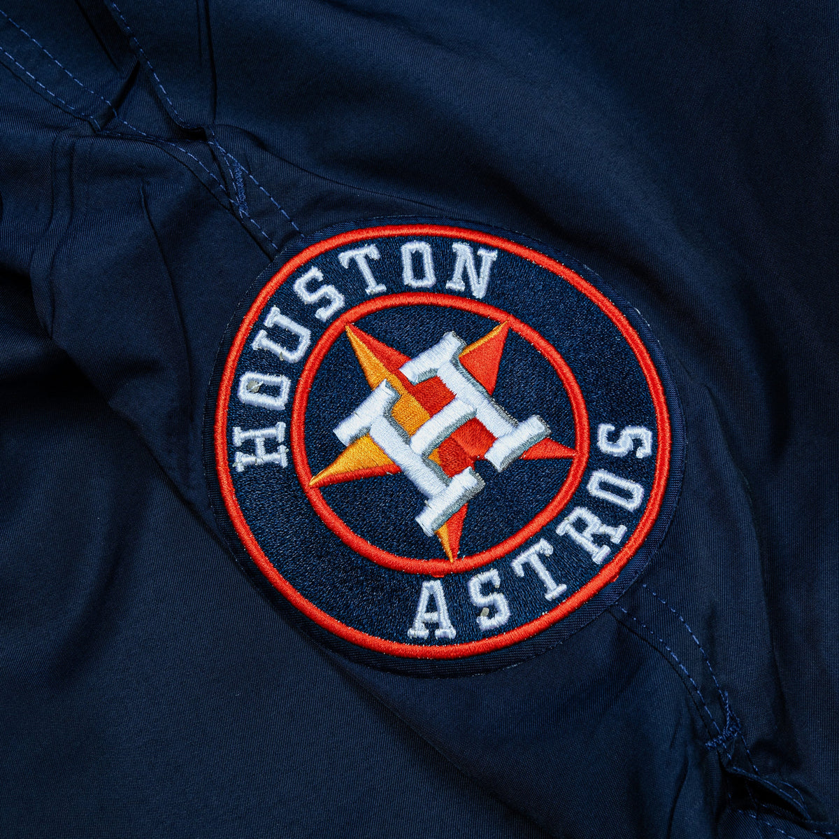 Exclusive Houston Astros Team Badge Woven Mens Shorts (Blue/White) — S — Back View