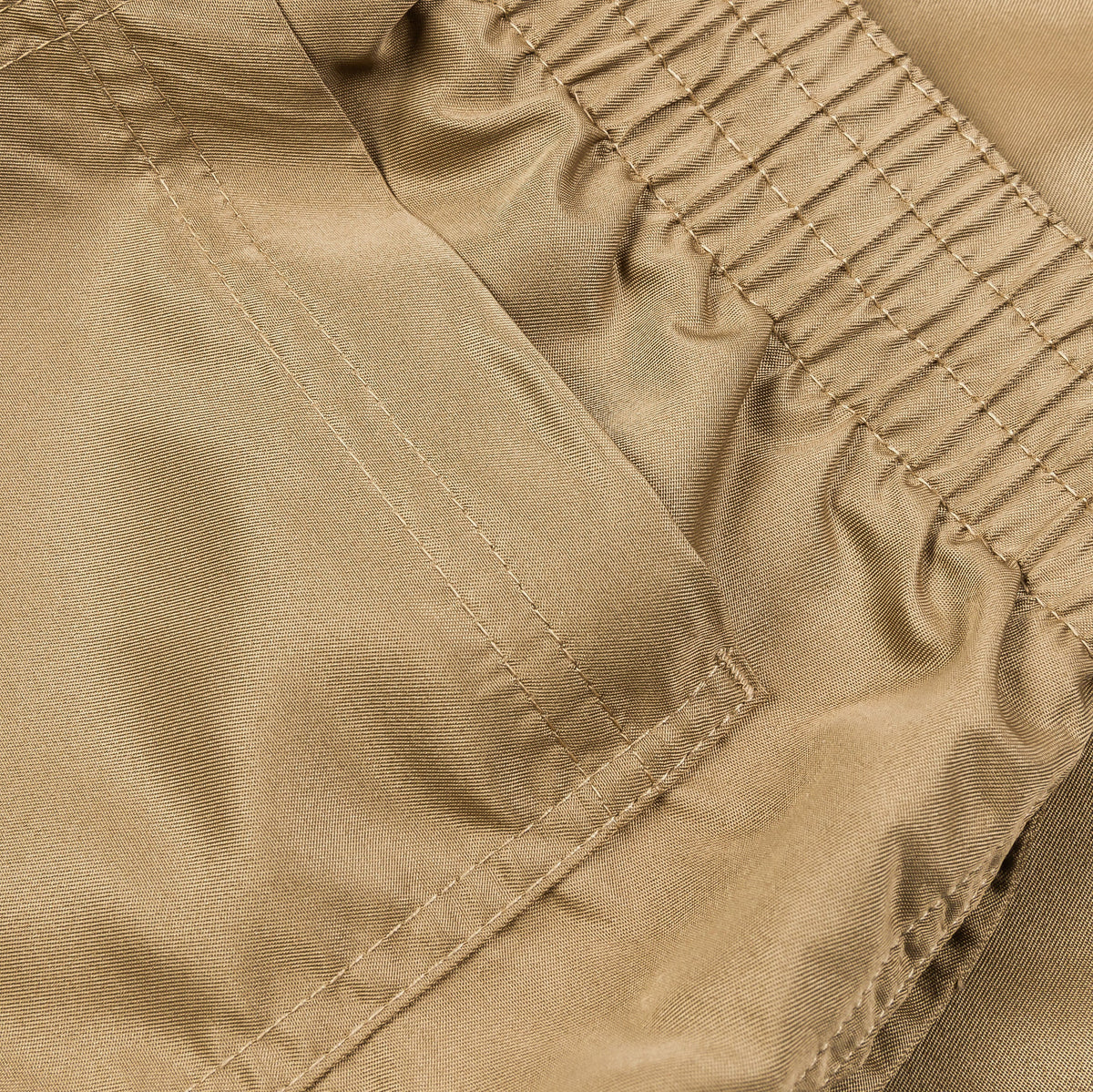 Exclusive Essential Lap 7" Volley Mens Shorts (Beige/White) — S — Top View