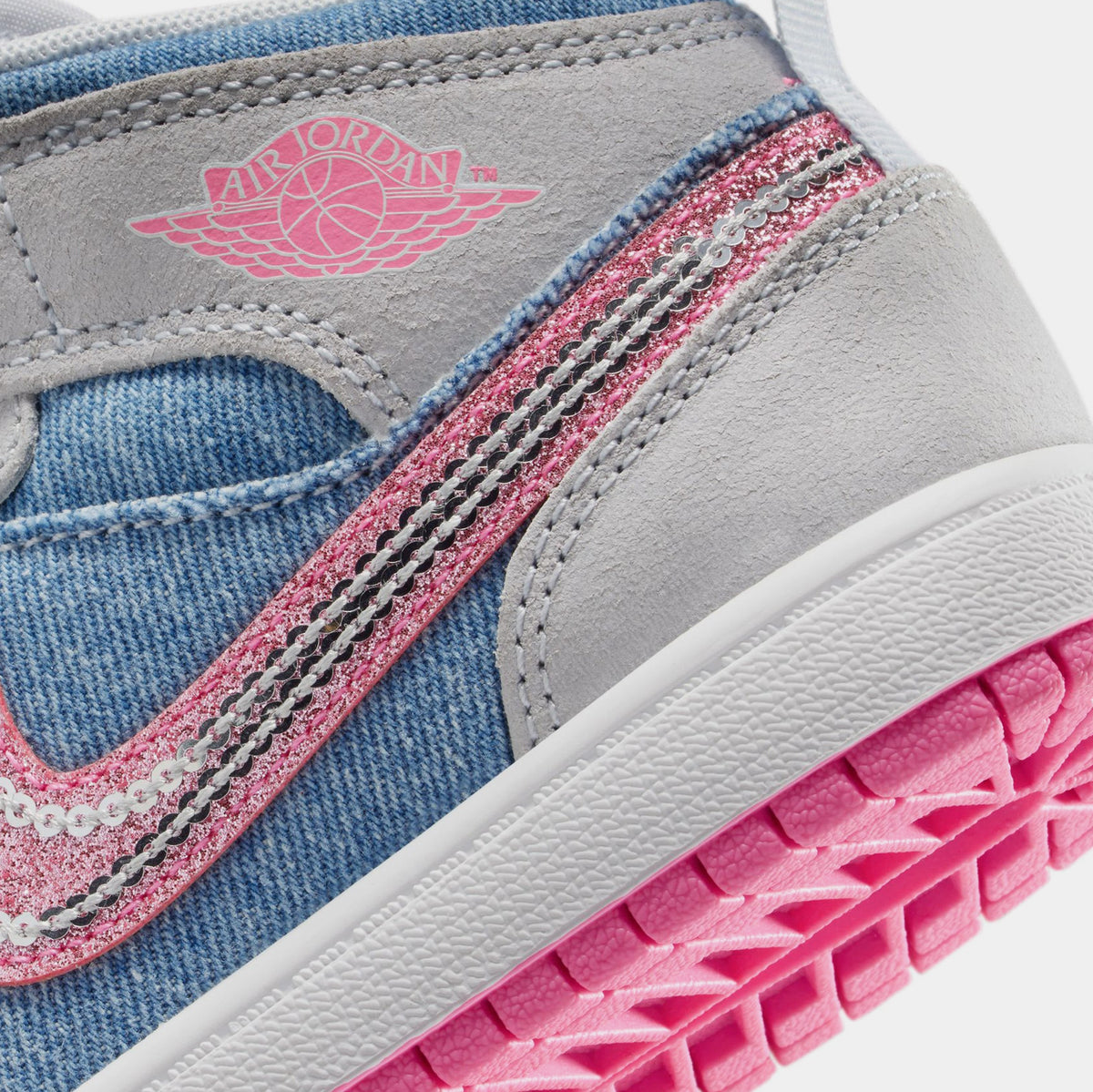 Exclusive Air Jordan 1 Mid SE Preschool Lifestyle Shoes (Cobalt Bliss/White/Pink Glow) — 10.5C — Lifestyle View