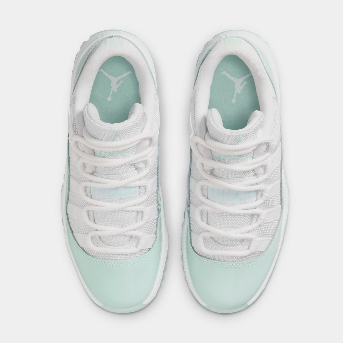 Exclusive Air Jordan 11 Retro Low Igloo Preschool Lifestyle Shoes (White/Igloo) — 10.5C — Side View