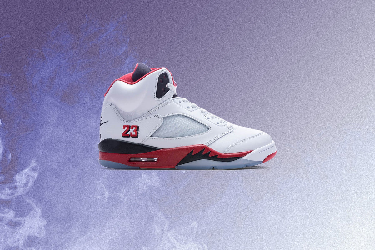 Jordan Air Jordan 5 Retro OG Fire Red 'Black Tongue' Basketball Sneakers – White/Fire Red/Black – HQ7978-101