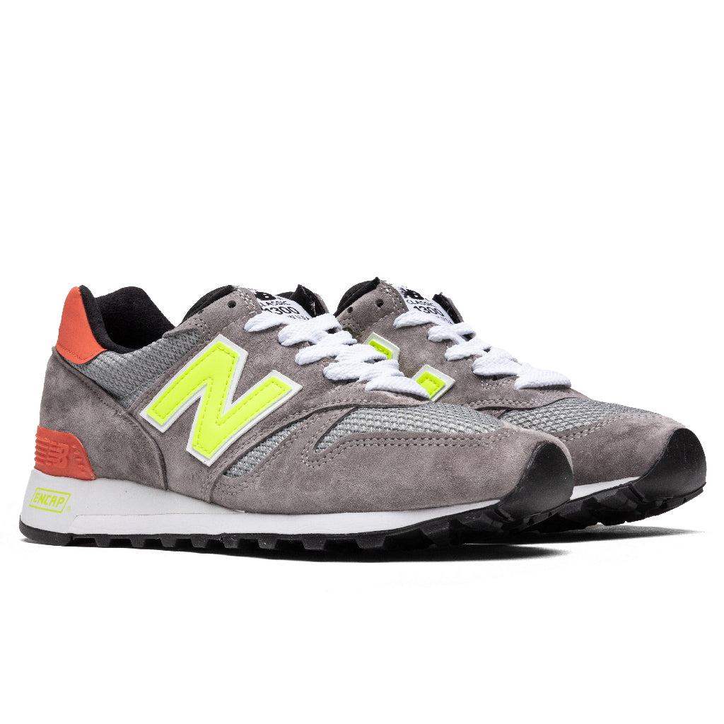 New Balance 1300 Lifestyle Sneakers – Grey/Yellow – M1300PD