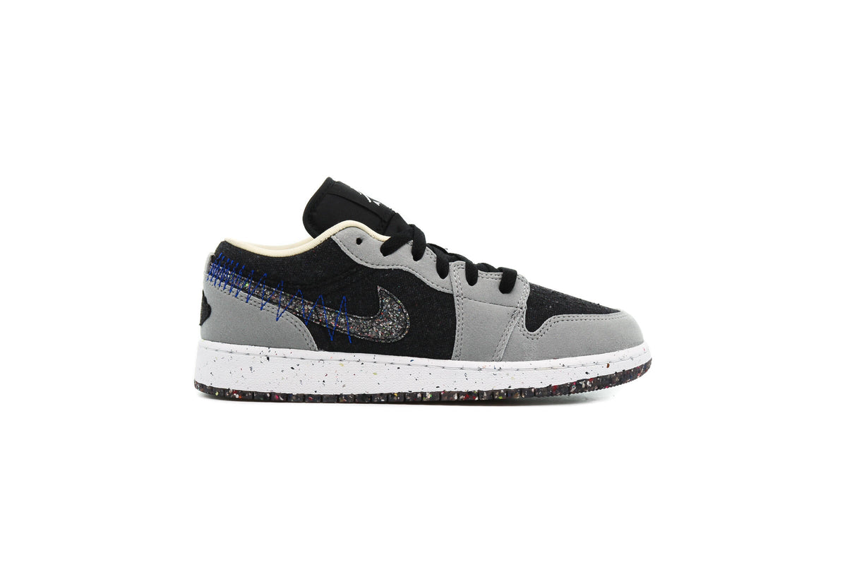 Exclusive Air Jordan 1 LOW SE (GS) — 3.5Y — Front View