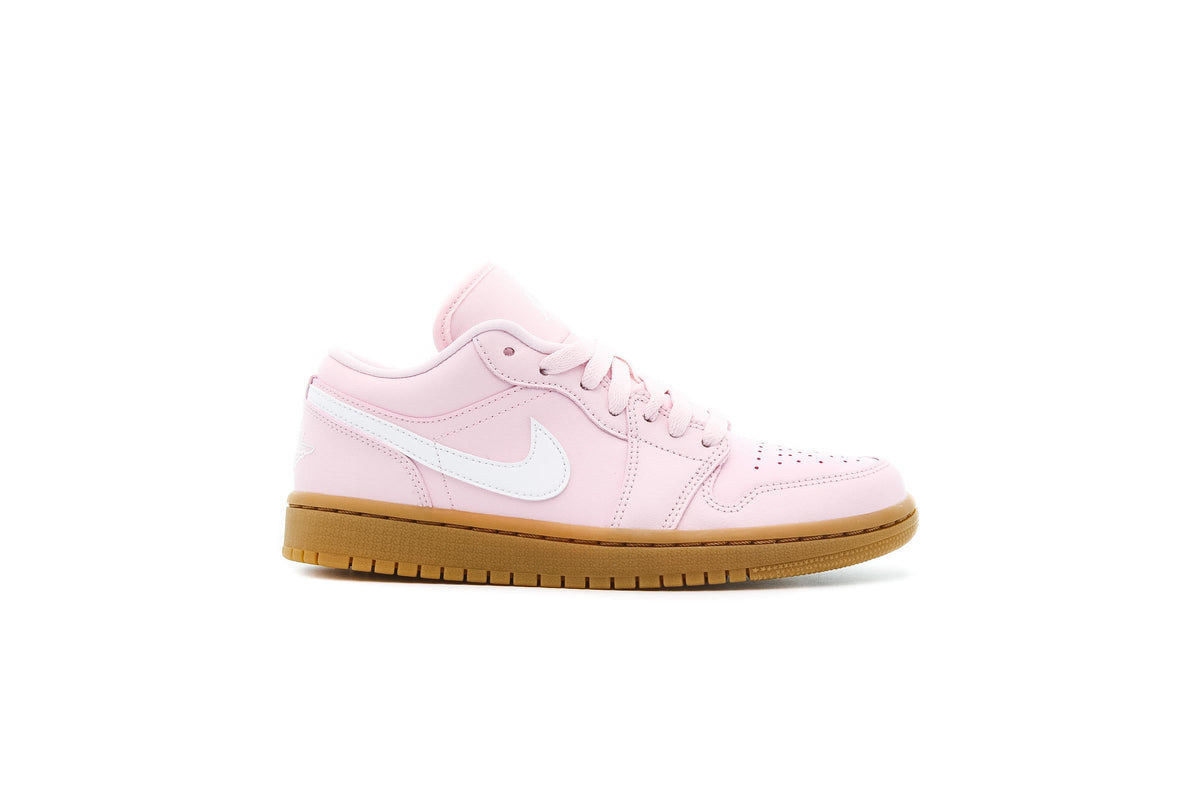 Exclusive Air Jordan WMNS 1 LOW "ARCTIC PINK" — 5 — Front View