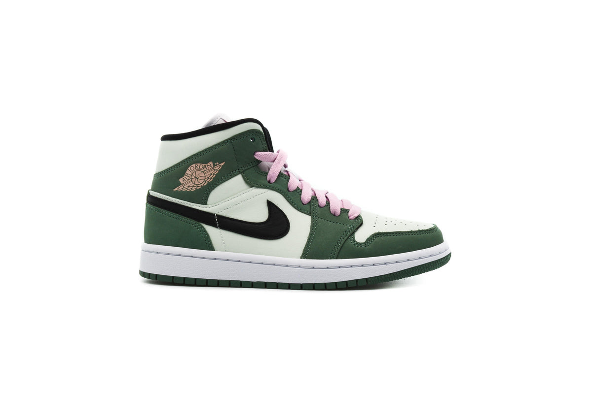 Exclusive Air Jordan WMNS 1 MID SE "DUTCH GREEN" — 5 — Front View