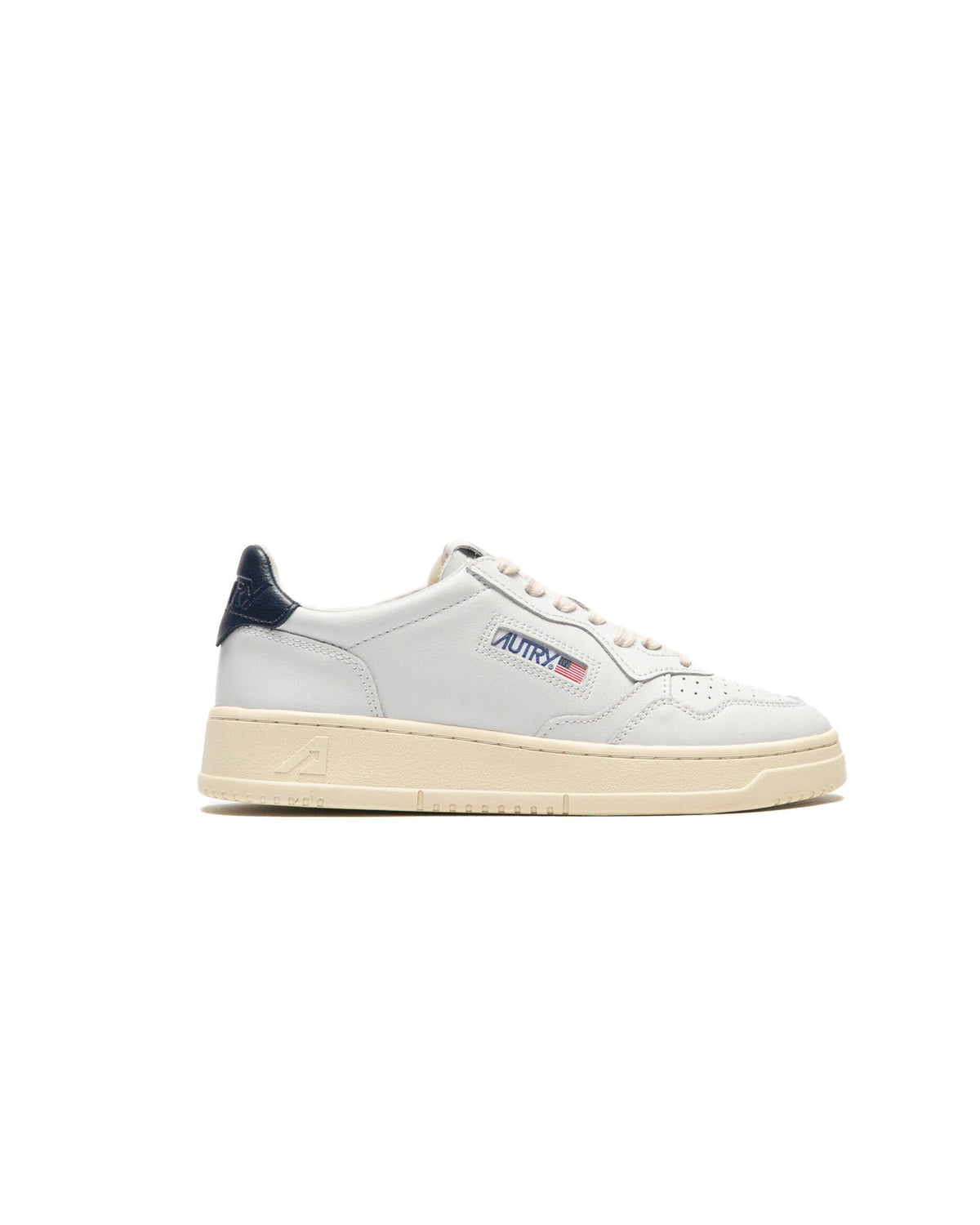 Exclusive Autry Action Shoes MEDALIST LOW — 7 — Front View