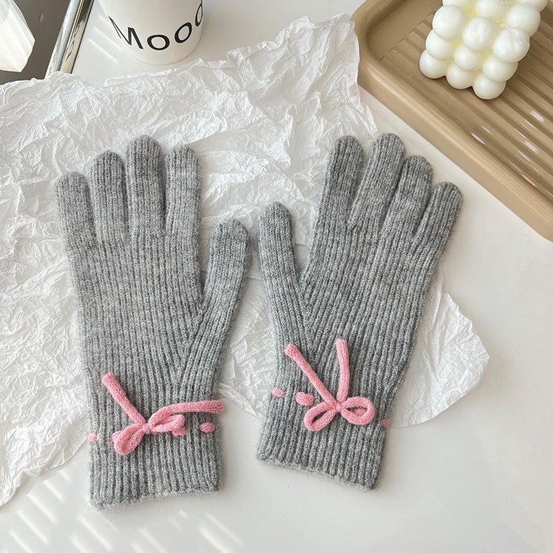 Exclusive Autumn And Winter New Bow Pure Color Warm Gloves — Gray — Lifestyle View