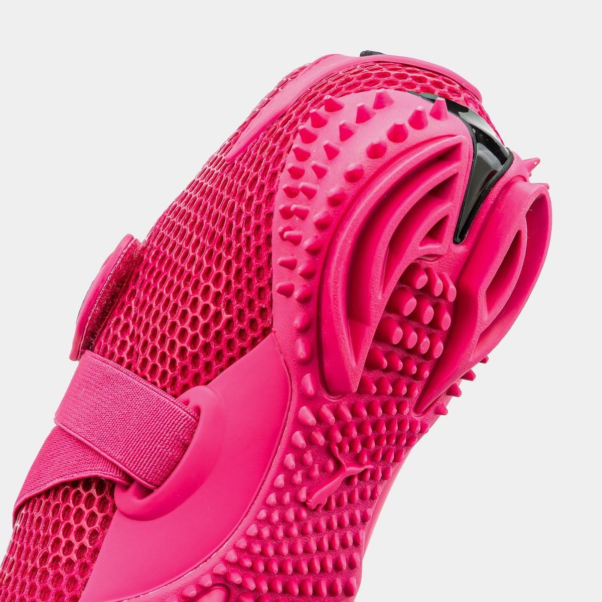 Exclusive Mostro Venom Womens Lifestyle Shoes (Venom Pink/Black) — 5.5 — Lifestyle View