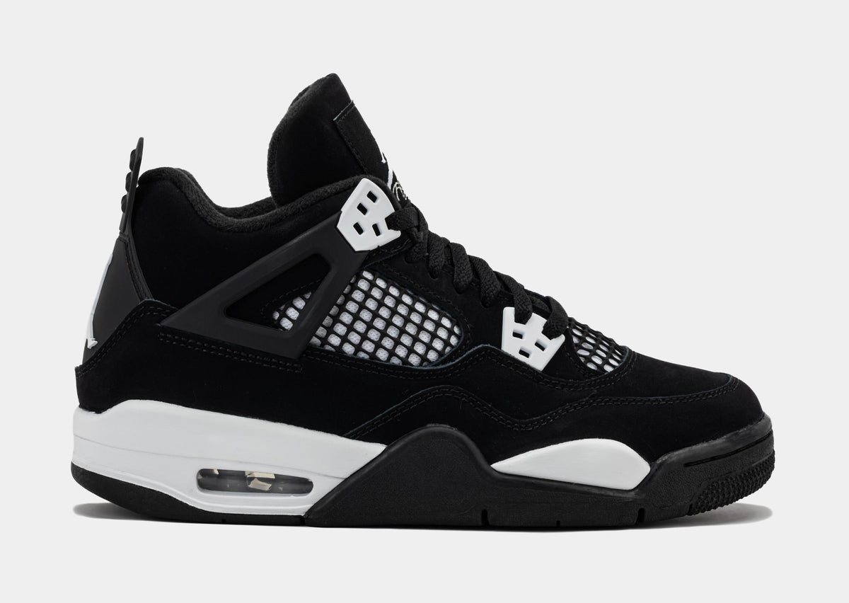 Exclusive Air Jordan 4 Retro White Thunder Grade School Lifestyle Shoes (Black/White/Black) Limit One Per Customer — 3.5Y — Front View