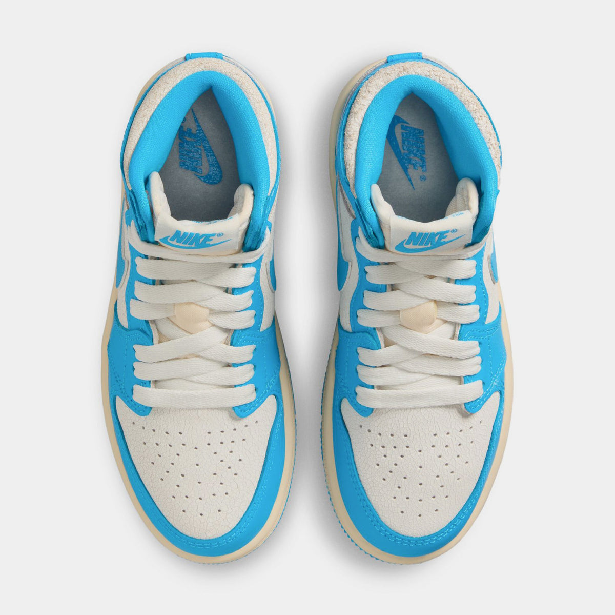 Exclusive Air Jordan 1 Retro High OG UNC Reimagined Preschool Lifestyle Shoes (Dark Powder Blue/Dark Powder Blue/Sail) — 10.5C — Side View