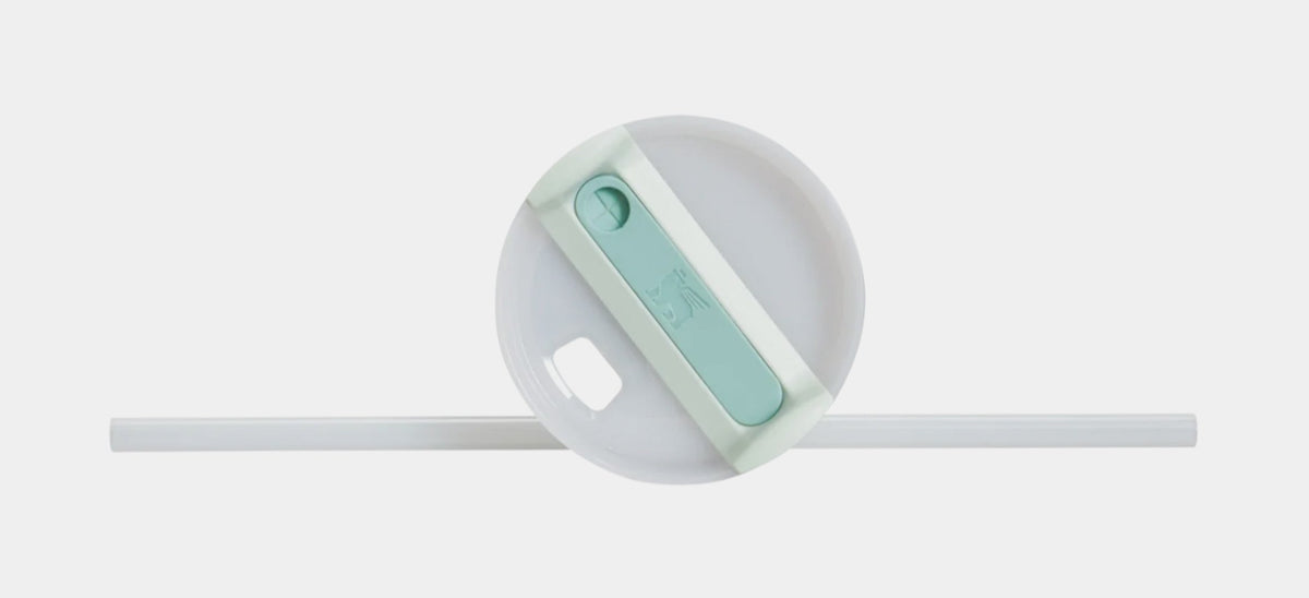 Exclusive The Quencher H2.0 Flowstate Tumbler 40oz (Light Green/Light Blue) — OS — Back View