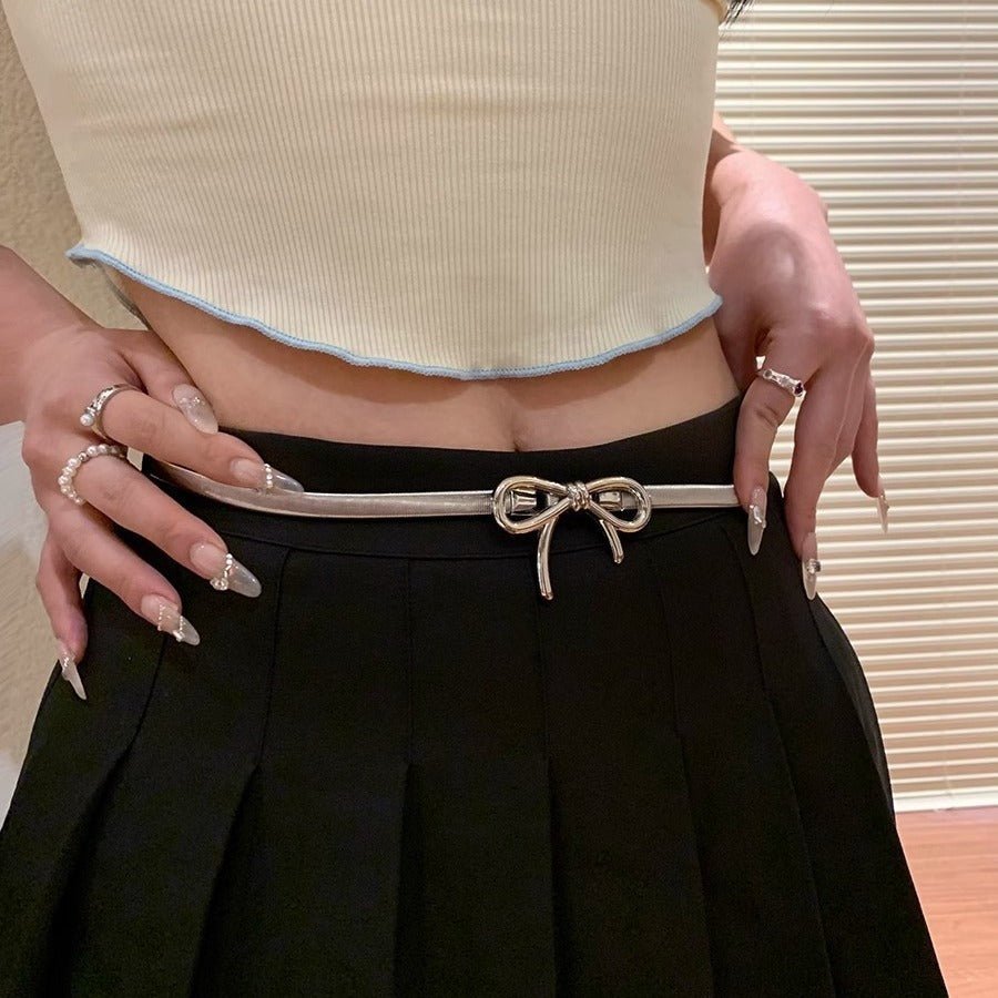 Exclusive Bow Metal Waist Chain Belt — Silver — Detail View