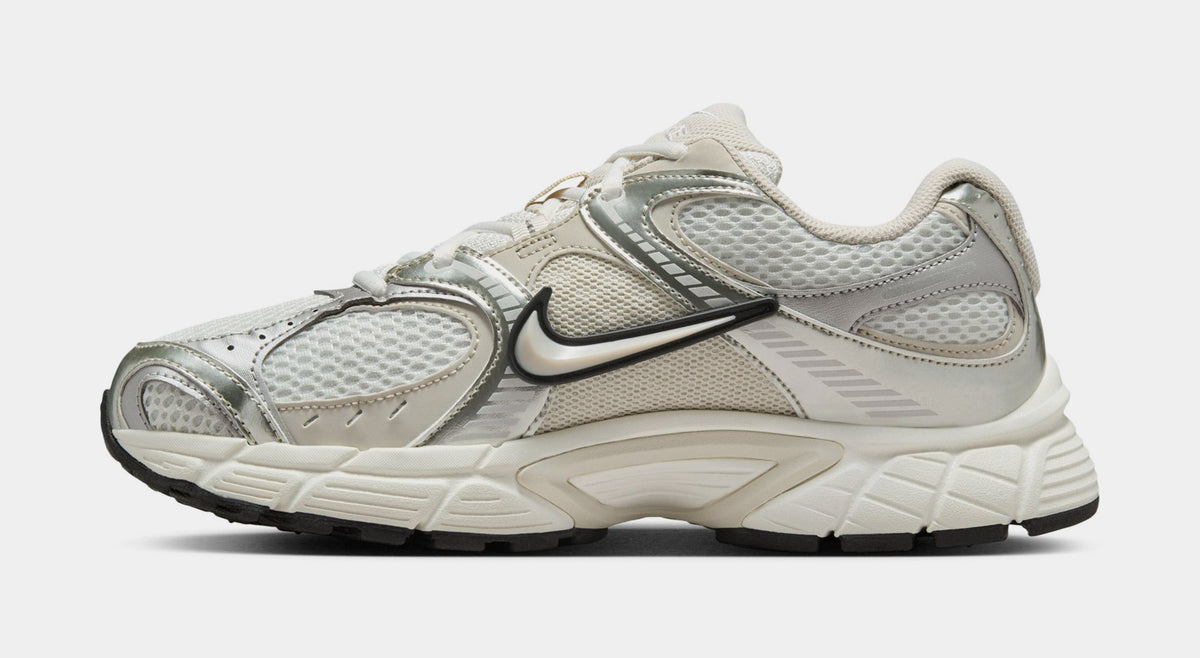 Exclusive V5 RNR Womens Running Shoes (Summit White/Light Orewood Brown/Sail/Black) — 5 — Back View